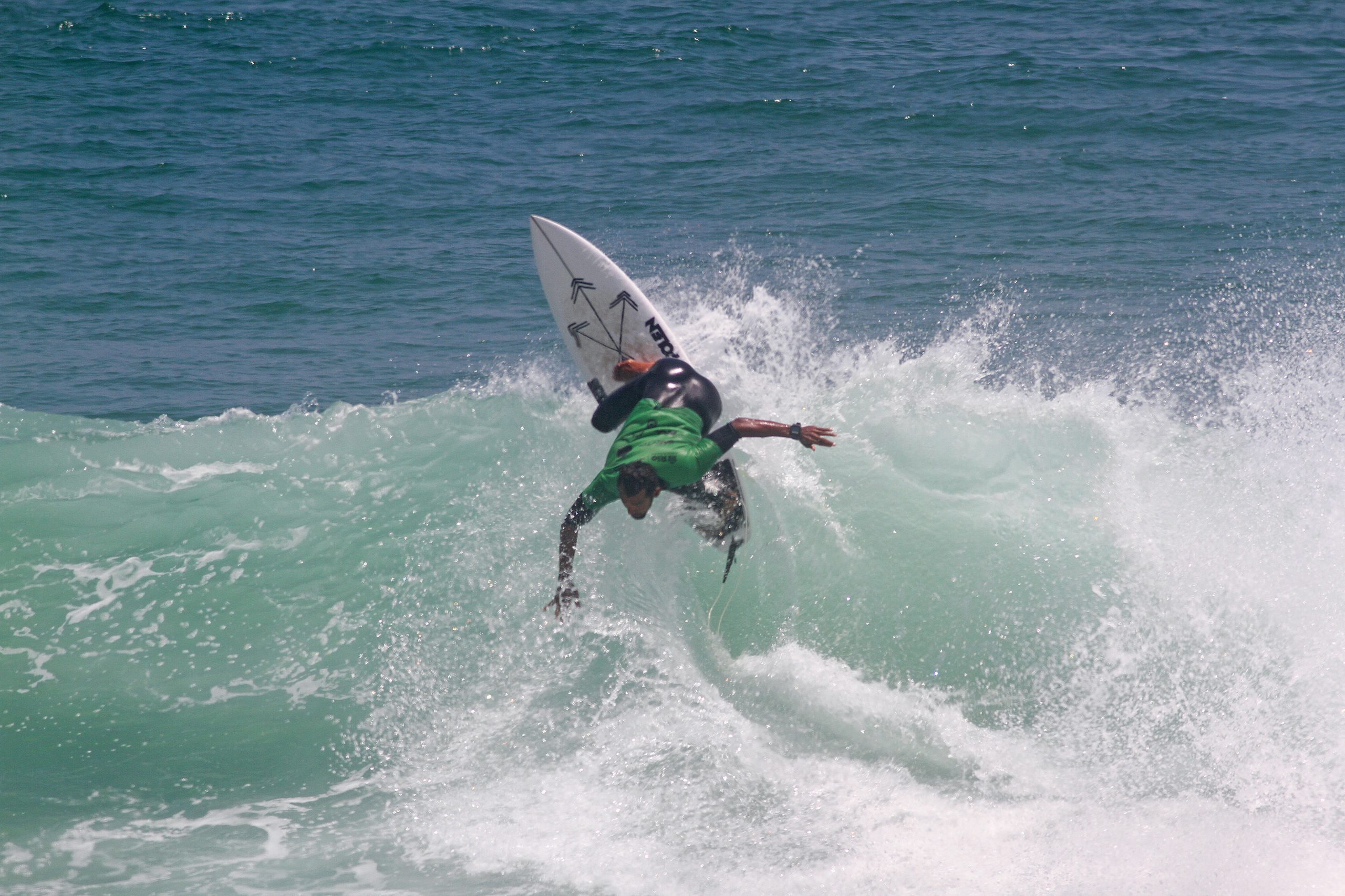 Samuel Igo, Rio Cidade do Surf, Praia da Macumba. Foto: Luciano Cabal.